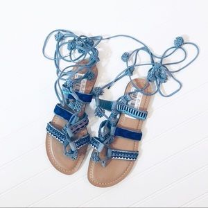 Gianni Bini leather jeronimo Pom sandals